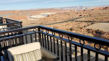 Deluxe-Zimmer, 2 Queen-Betten, Nichtraucher, Seeblick (with Balcony) | Blick vom Balkon