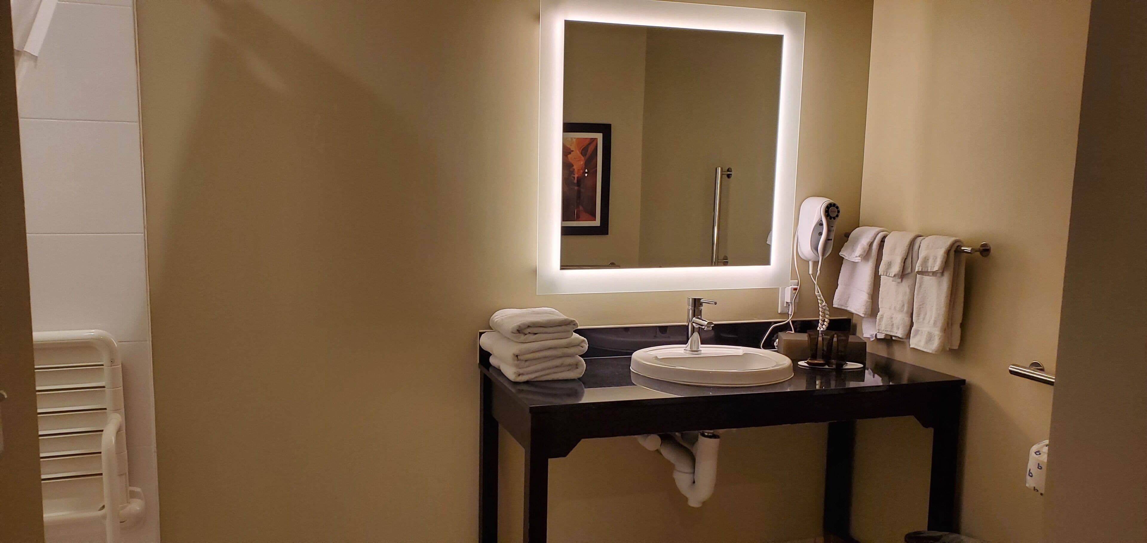 Photo - Wingate by Wyndham Page Lake Powell