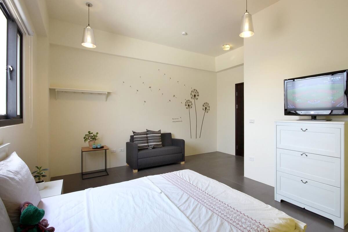 Superior Double Room | Desk, blackout drapes, rollaway beds, free WiFi