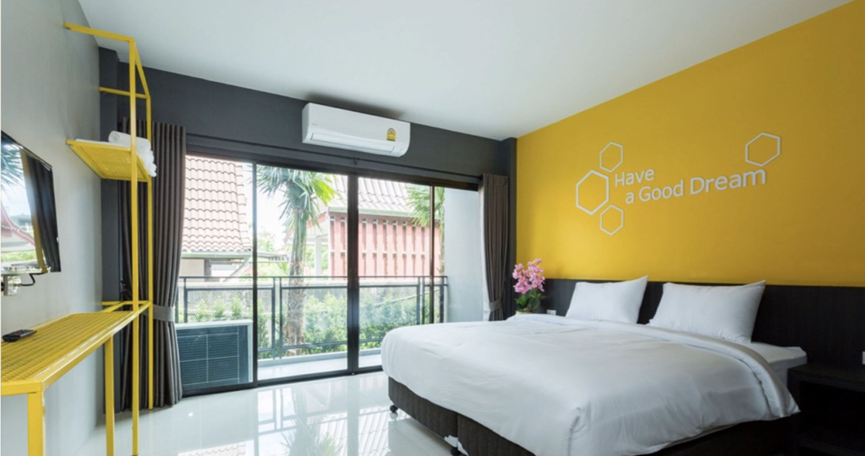 Deluxe Double Room | Blackout curtains, free WiFi