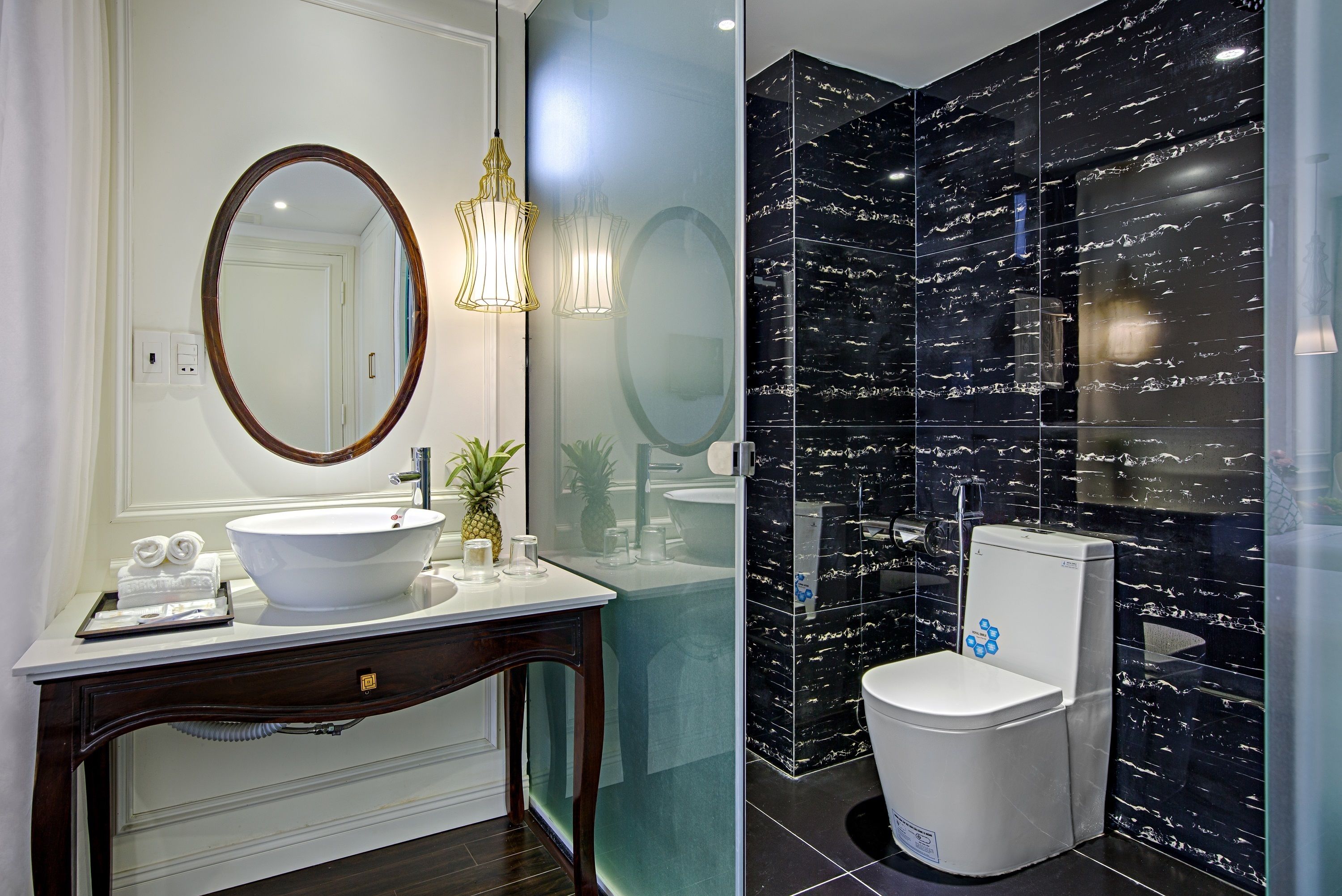 shower, free toiletries, hair dryer, slippers