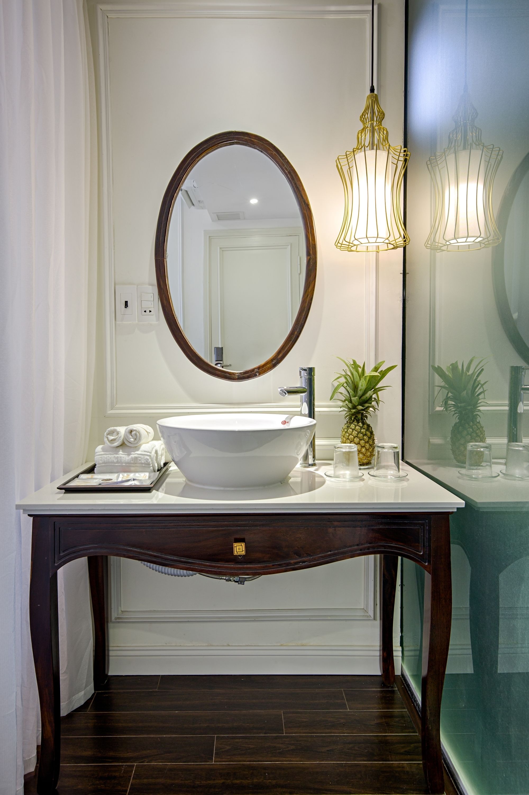 shower, free toiletries, hair dryer, slippers