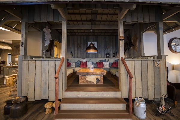 Sala de estar en el lobby