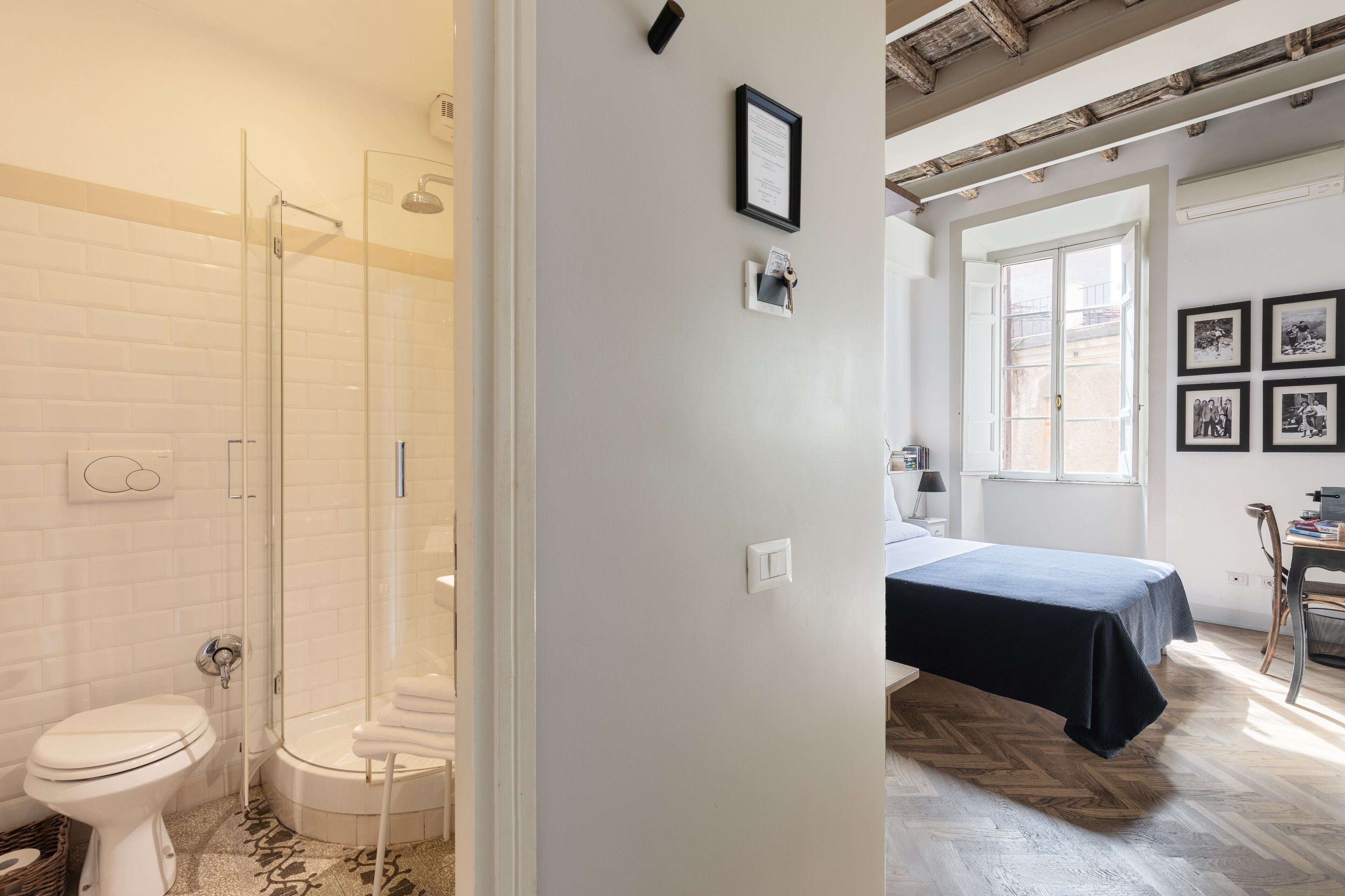 Photo - The Bluehostel