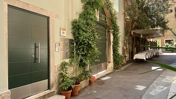 住宿正面