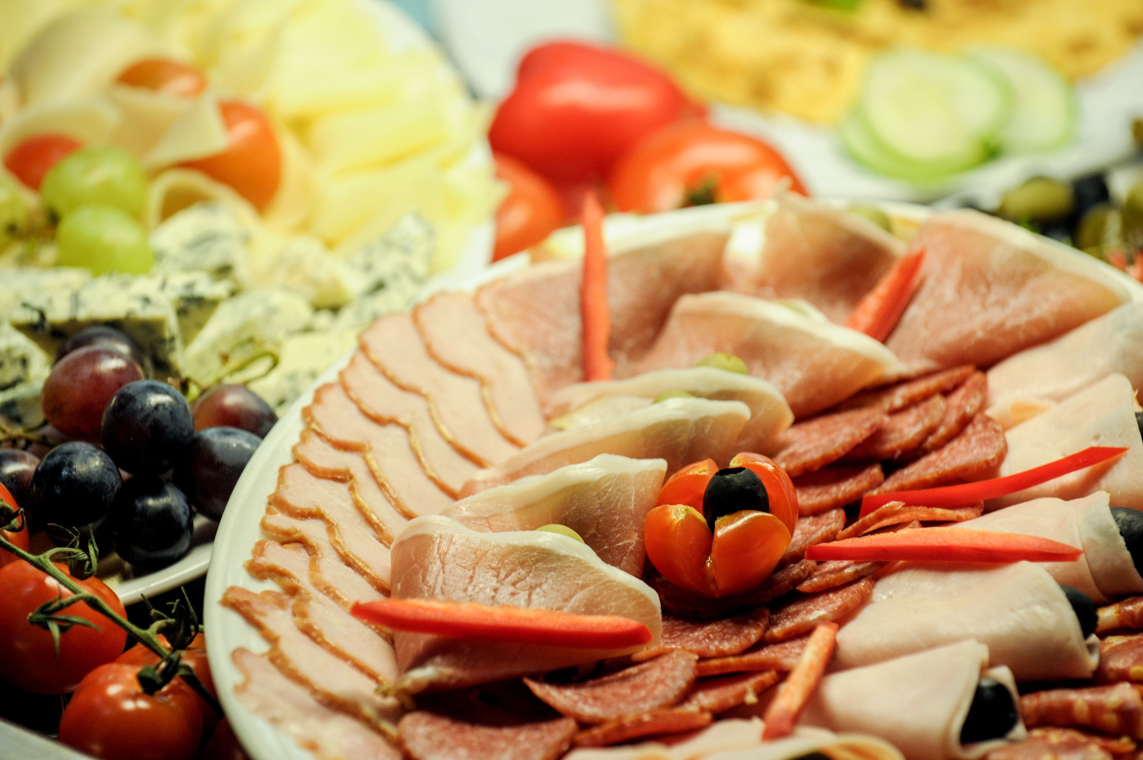 daily continental breakfast (eur 15 per person)