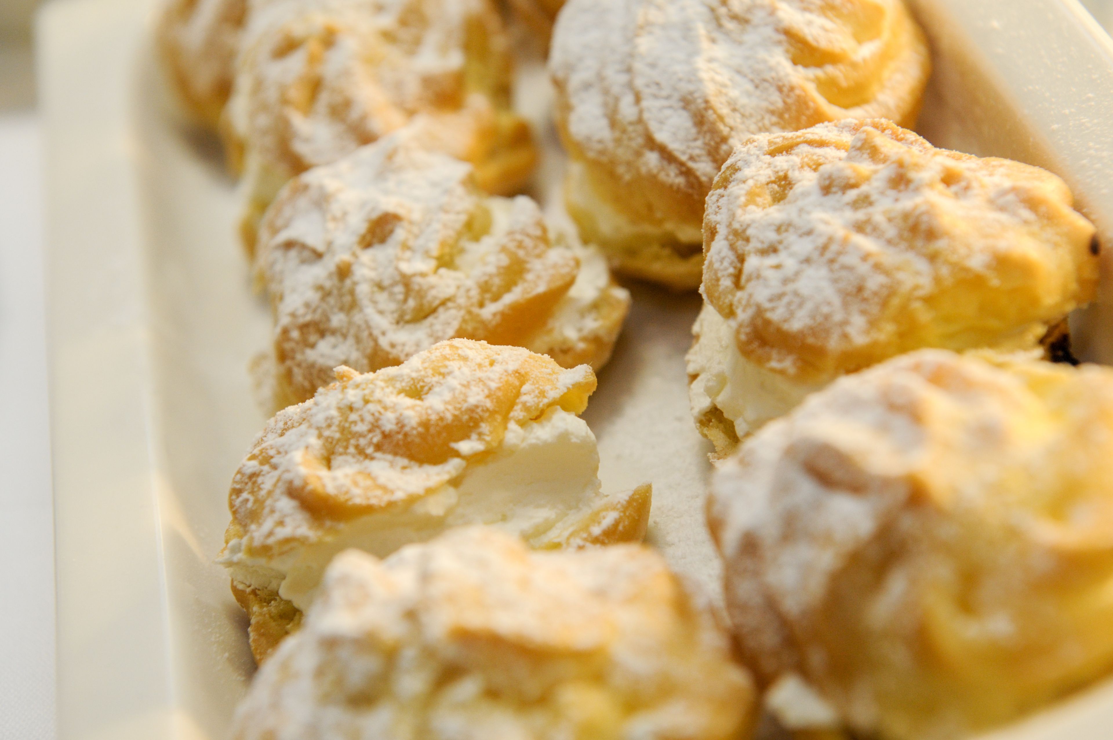 daily continental breakfast (eur 15 per person)