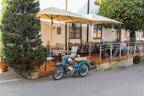 Restaurant - Hotel-Restaurant STRAUSSEN (Harburg)