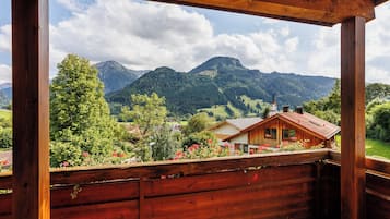 Dobbeltrom – comfort | Allergitestet sengetøy, minibar, lydisolert og strykejern/-brett