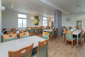 تناول الطعام