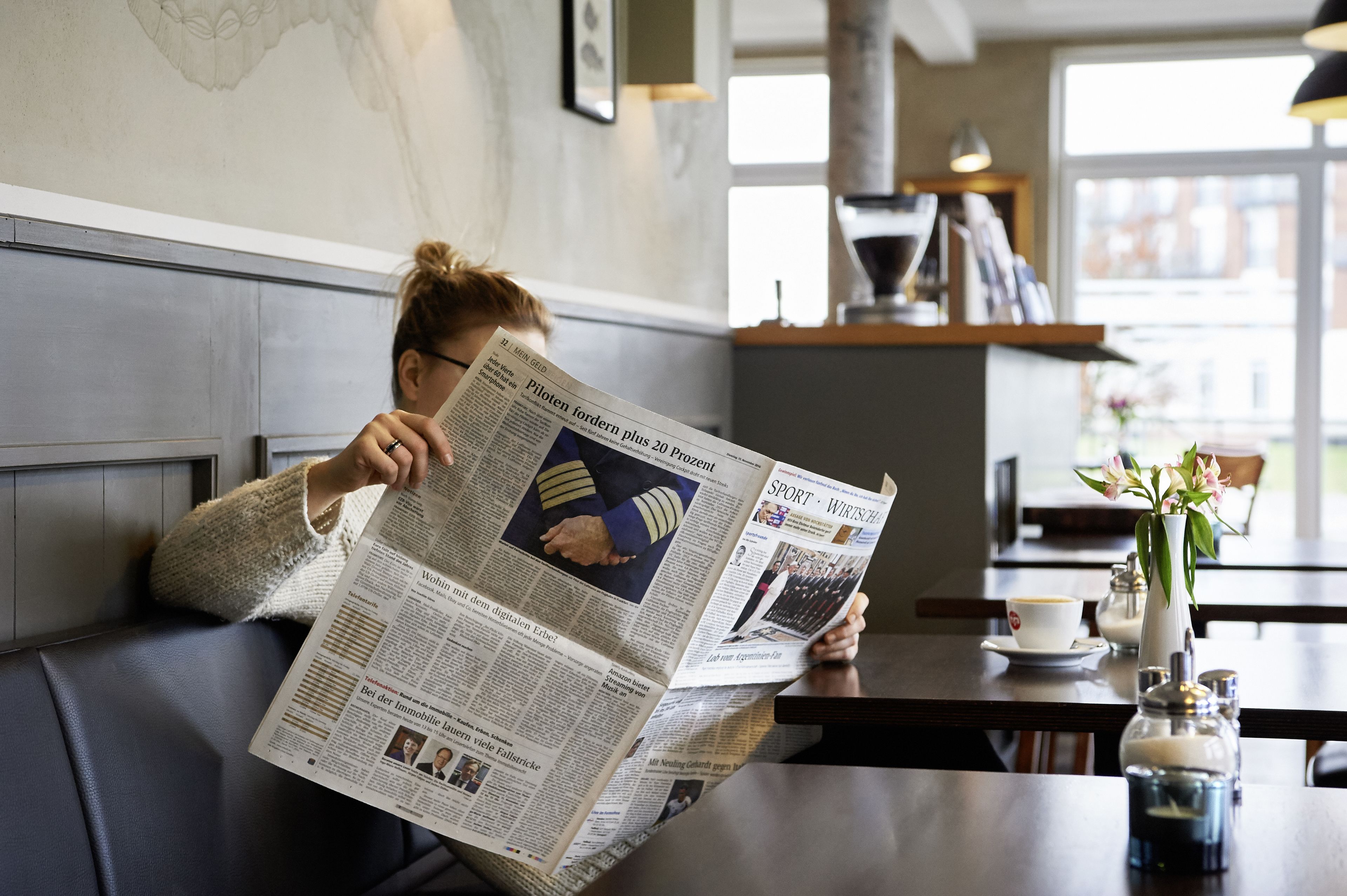 daily buffet breakfast (eur 14 per person)