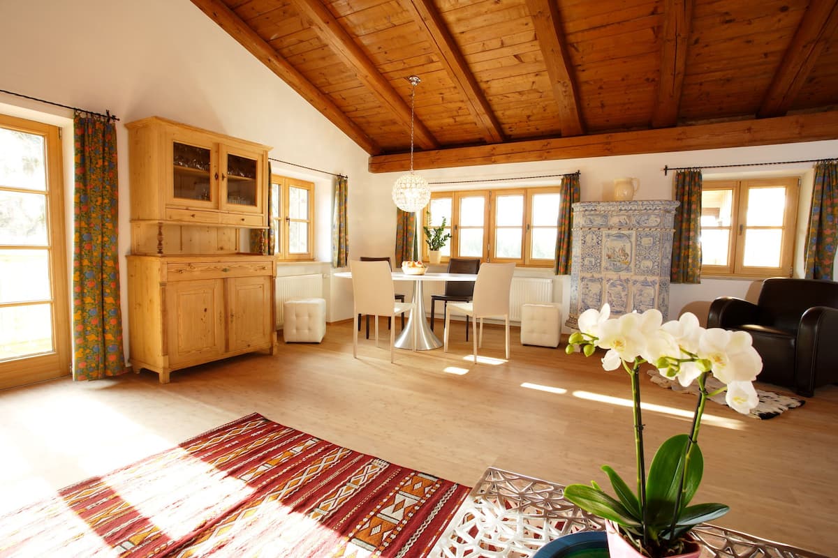 Design Apartment, 2 Bedrooms (LM4) | Living area | Flat-screen TV