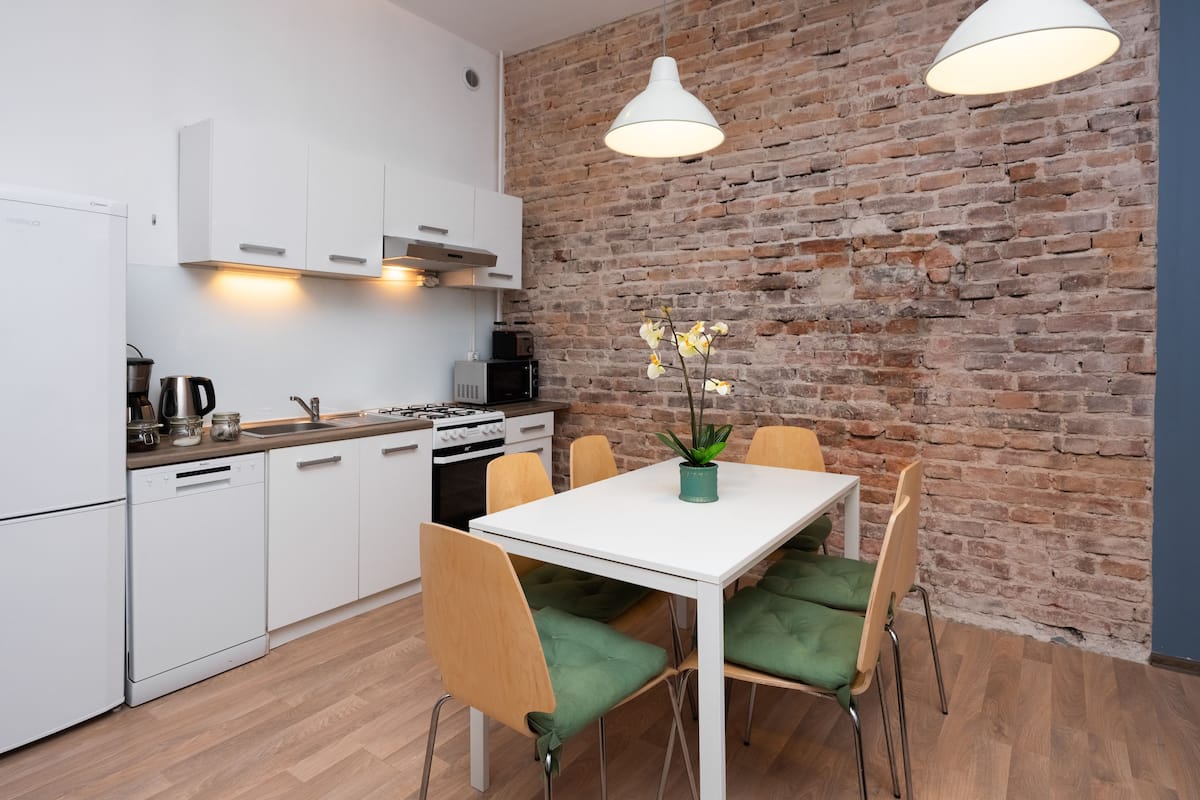 3-Room Apartment with 2 Bathrooms #57 | Private kitchenette | Full-size fridge, microwave, stovetop, espresso maker