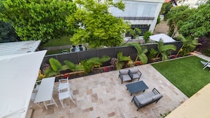 Deluxe-Apartment, 2 Schlafzimmer | Terrasse/Patio