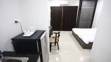 Standard Double Room | Room amenity