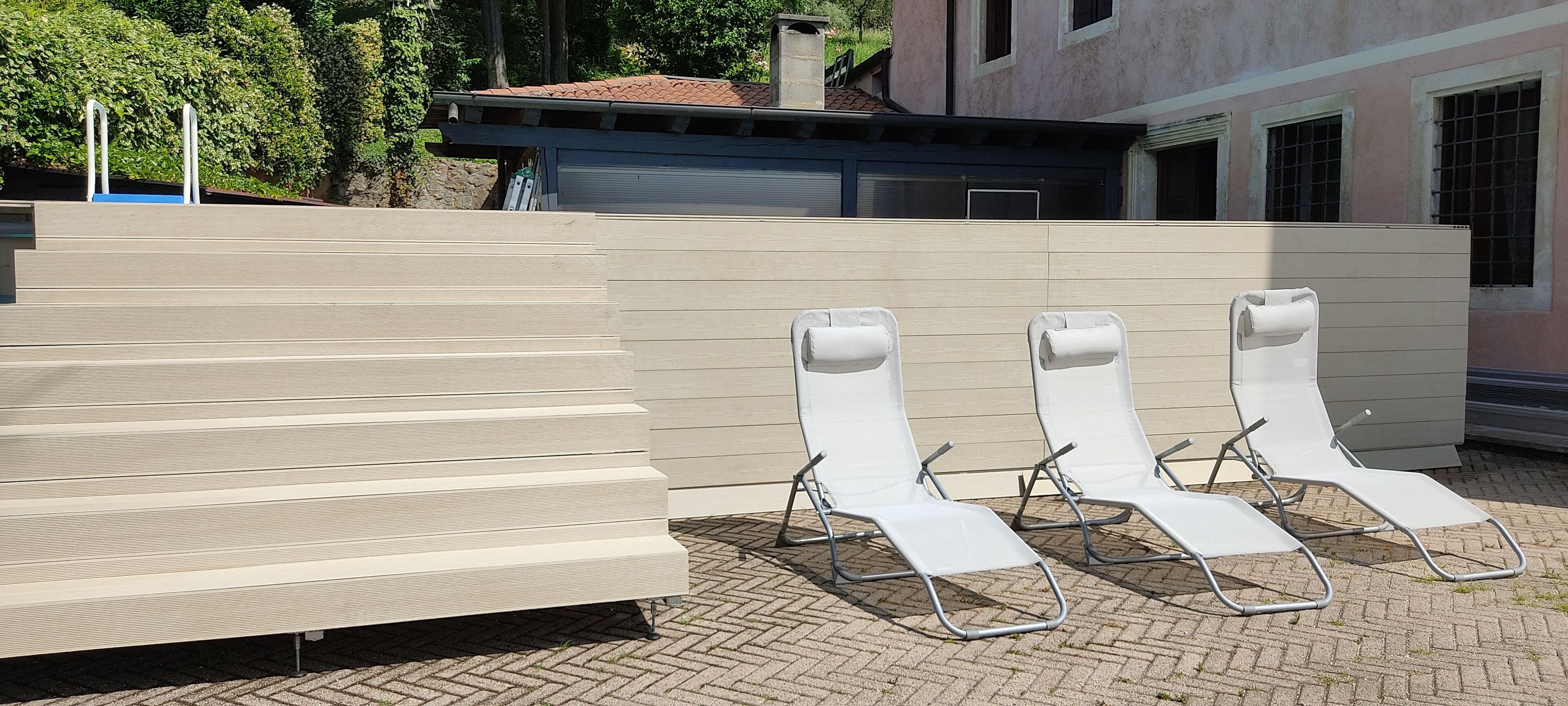 Piscine extérieure (ouverte en saison)