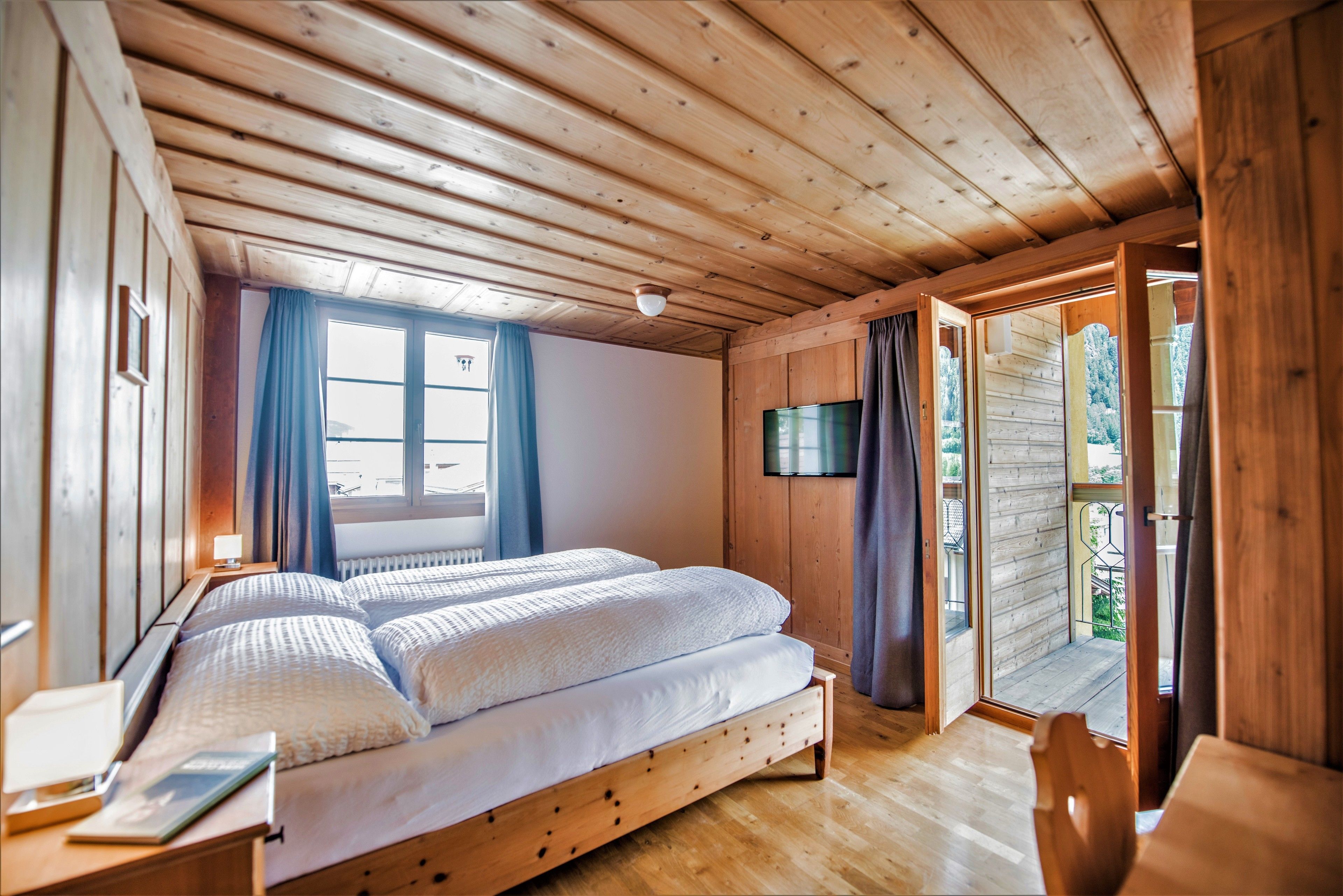 double room, mountain view | in-room safe, desk, blackout curtains, soundproofing