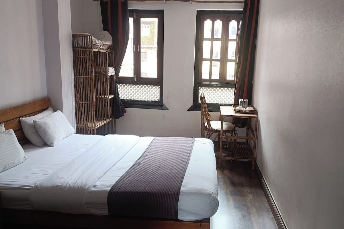 Desk, iron/ironing board, free WiFi, bed sheets