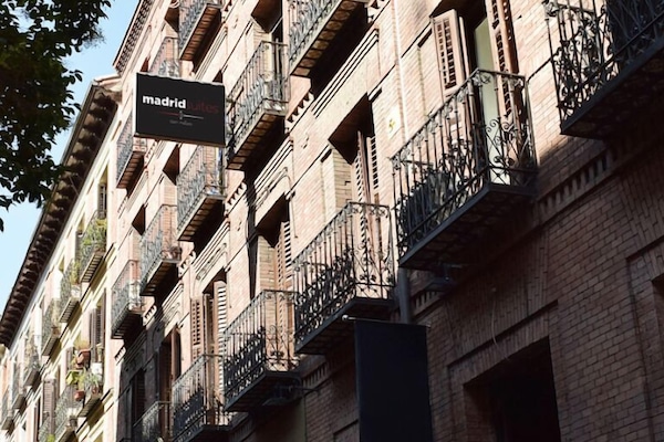 Façana frontal de l'allotjament