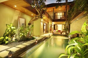Piscina externa