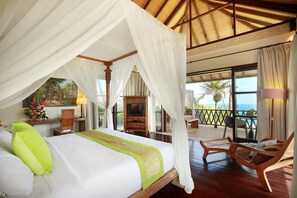 Vila exclusiva, 4 quartos, vista para o mar | 4 quartos, cofres nos quartos, ferros/tábuas de passar roupa