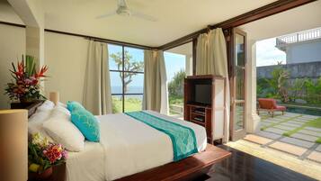 Exclusive Villa, 4 Bedrooms, Sea View | 4 bedrooms, in-room safe, iron/ironing board, free WiFi