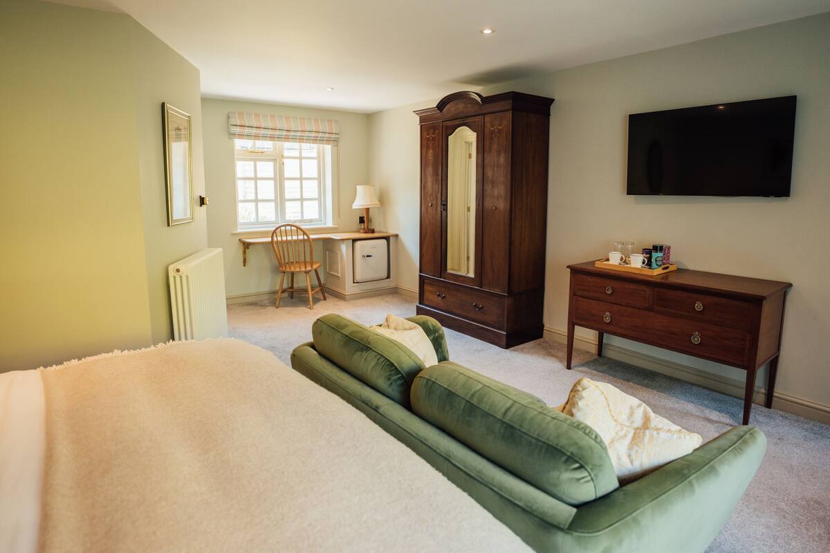 Tomannsrom, eget bad (Master Bedroom)