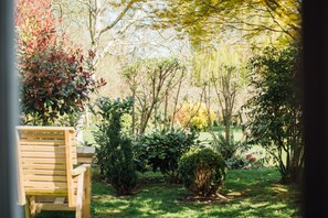 Dobbeltrom – superior, eget bad, hageutsikt | 1 soverom