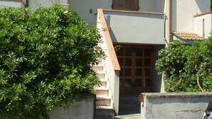 Courtyard - Federica Vacanze - Anna (Ravenna)