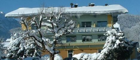 Majoituspaikan julkisivu