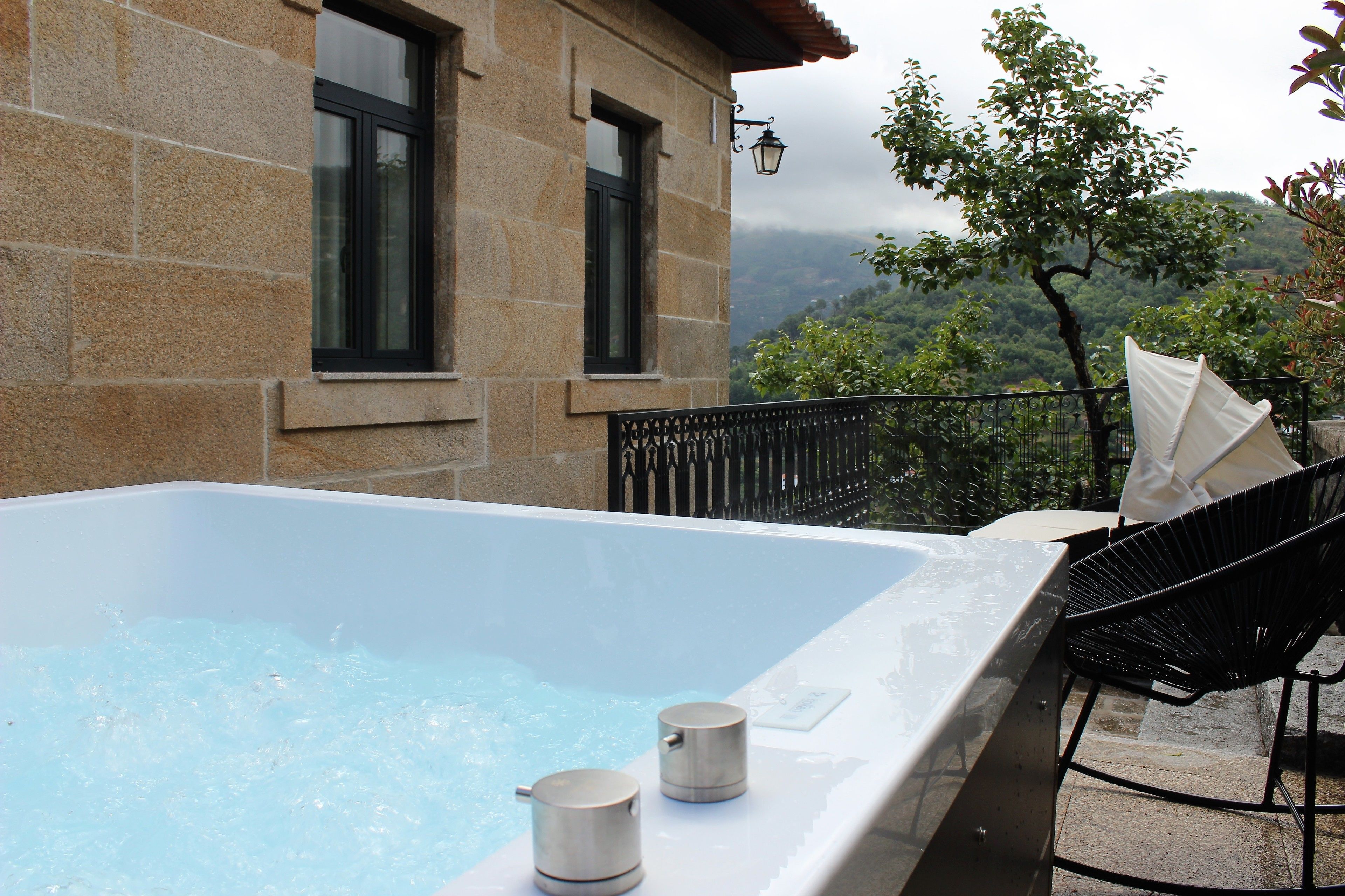 Suite Junior, 1 très grand lit, terrasse | Vue de la chambre