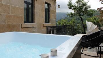 Suite Junior, 1 trĂšs grand lit, terrasse | Vue de la chambre