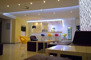 Lobby sitting area - Arena Mar Hotel & SPA - All Inclusive  (Golden Sands)