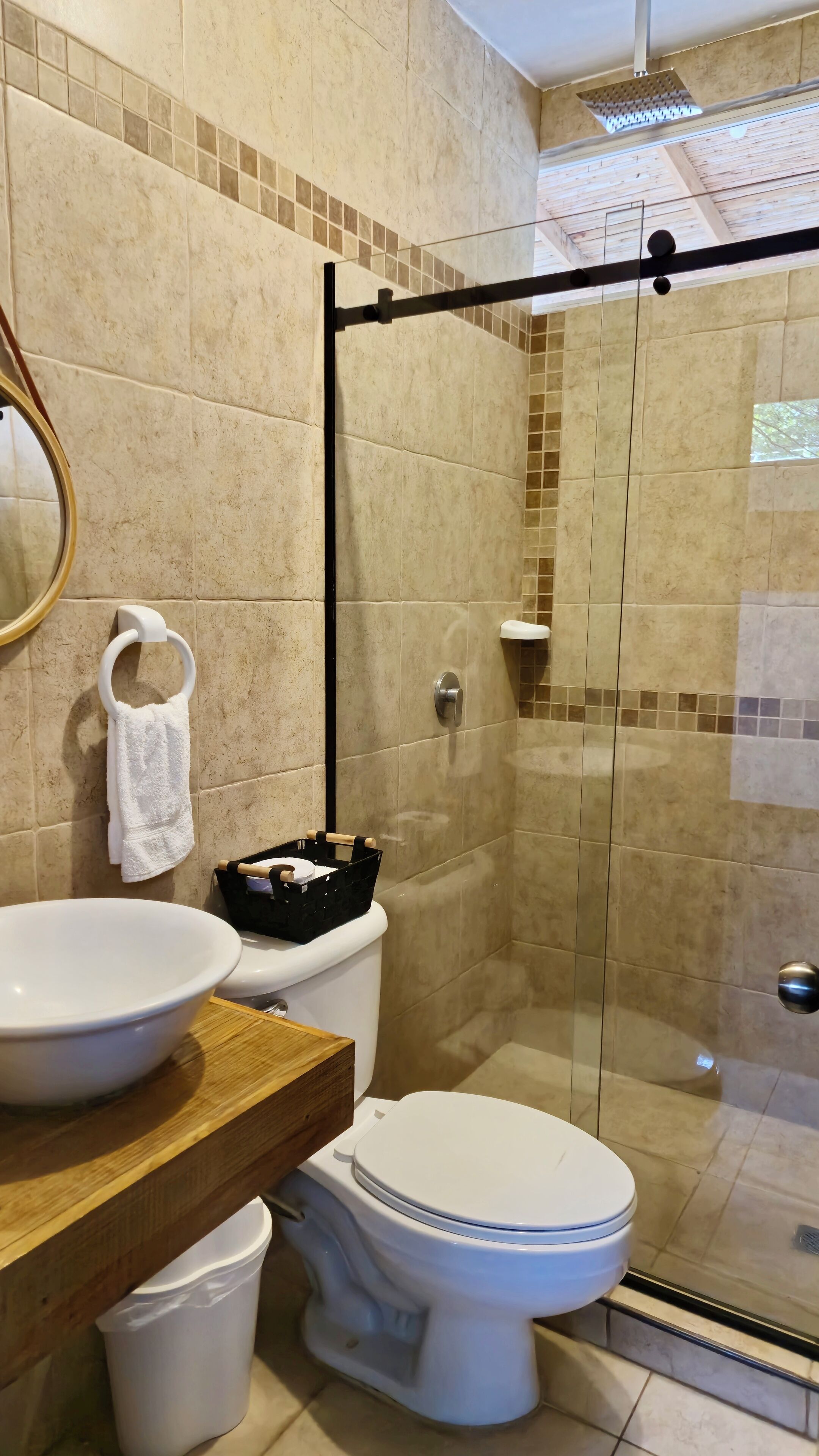 comfort studio, garden view | bathroom | free toiletries, towels, soap, shampoo