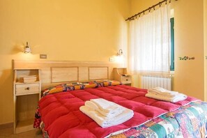 Literie de qualité supérieure, chambres insonorisées, Wi-Fi gratuit