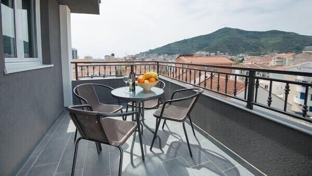 Apartamento, 3 quartos (6 Persons) | Sacada