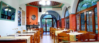 Faraggi Hotel