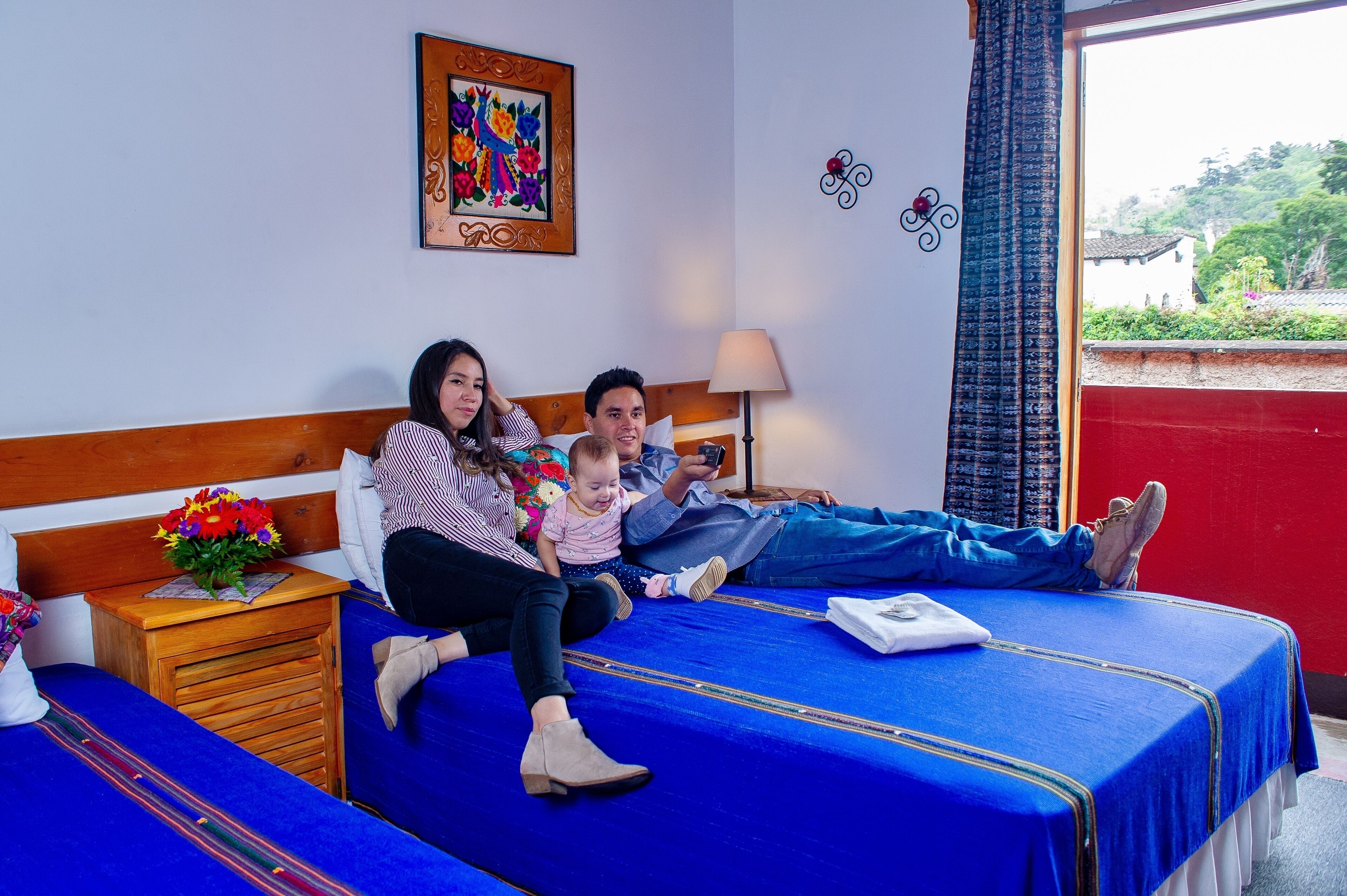 Ropa de cama de alta calidad, camas Tempur-Pedic y minibar 