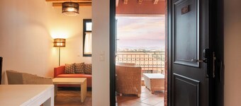 The Varos Residences Hotel