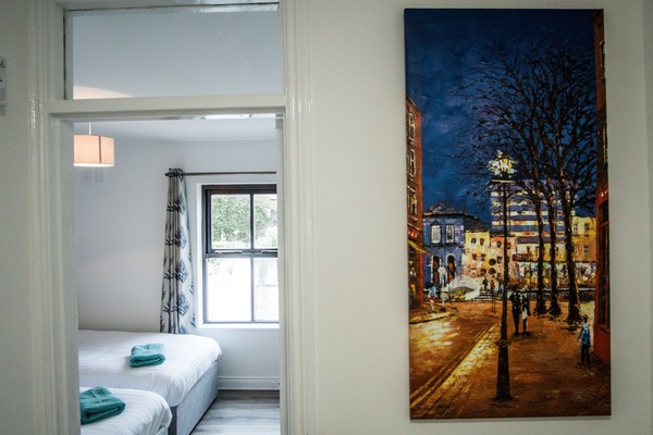 Business Townhome, 2 Bedrooms | Hallway