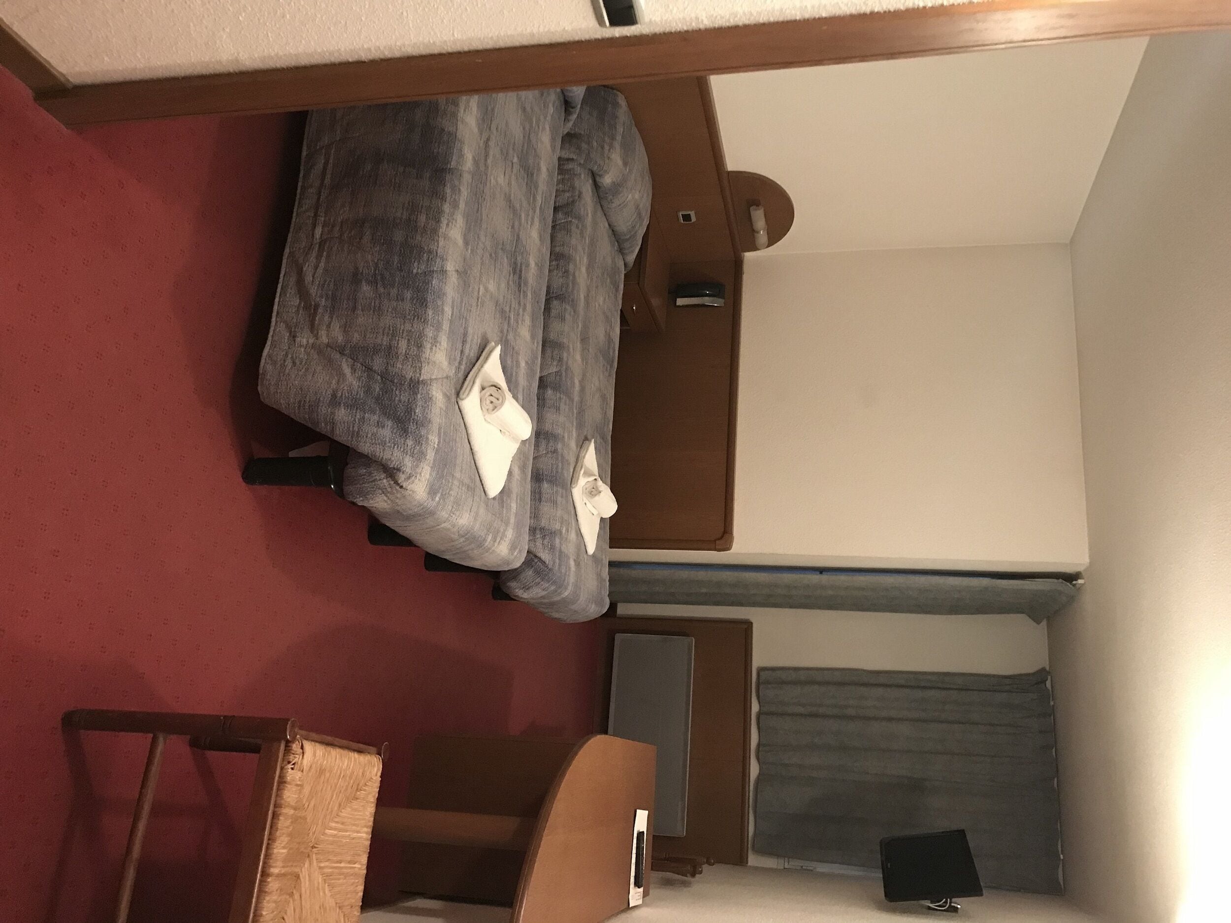 double room | iron/ironing board, free cots/infant beds, free wifi, bed sheets