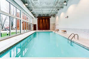 Piscina coberta 