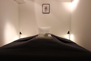 Apartment, 3 Bedrooms | 2 bedrooms, premium bedding, down comforters, memory foam beds - City Alsterlake Apartment (Hamburg)