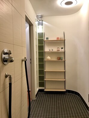 Bathroom - City Alsterlake Apartment (Hamburg)