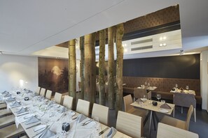 Lunch and dinner served  - Hotel & Restaurant Badischer Hof (Bühl)