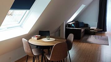 Junior Apartment, 1 Bedroom | Free WiFi, bed sheets