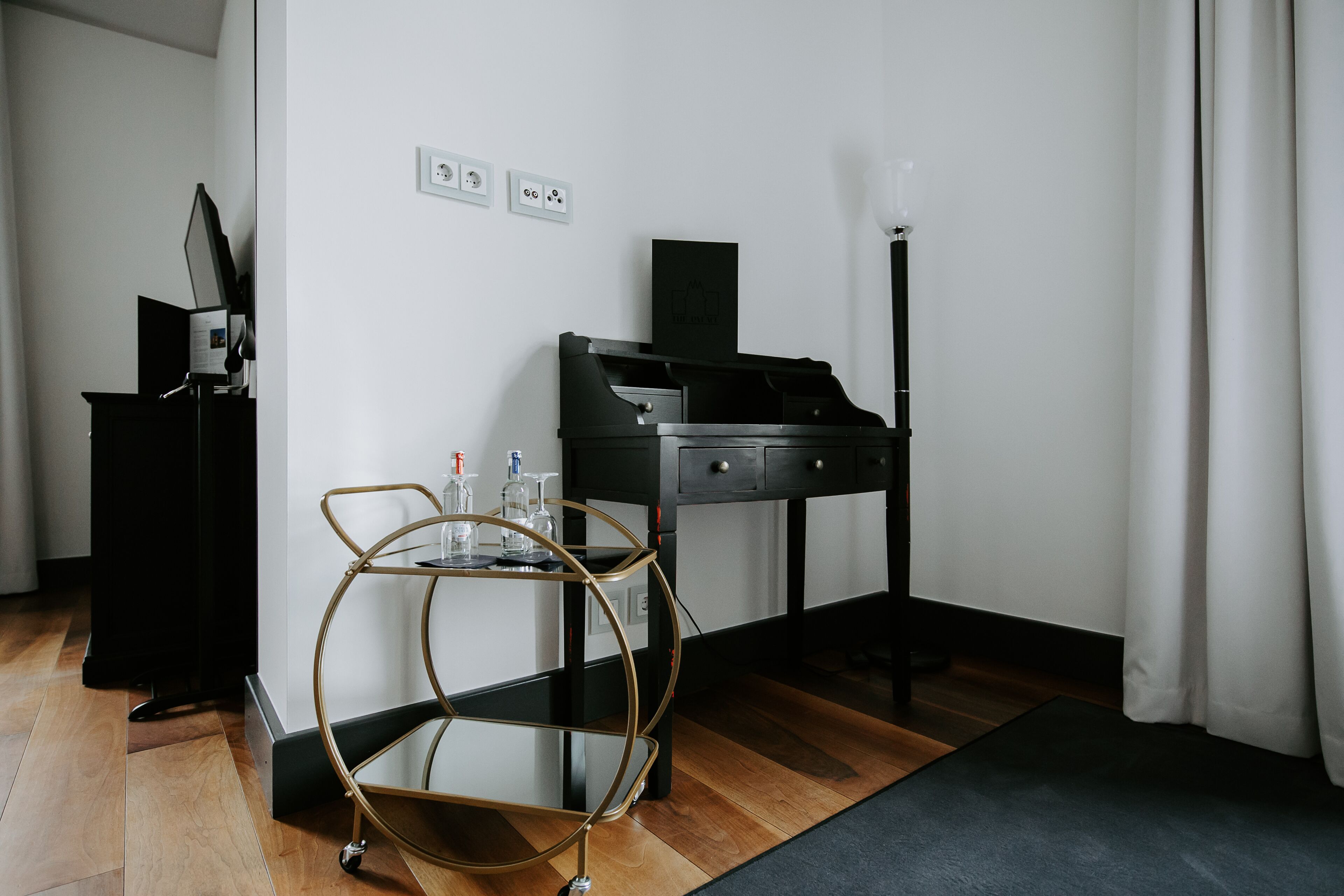 deluxe double room | room amenity