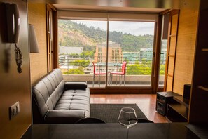 Unclassified image, 4 of 19, button - Alto Apart & Suites La Concepcion (Santiago)