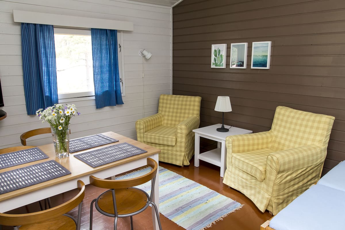 Standard Cottage, Shared Bathroom (2 adults)