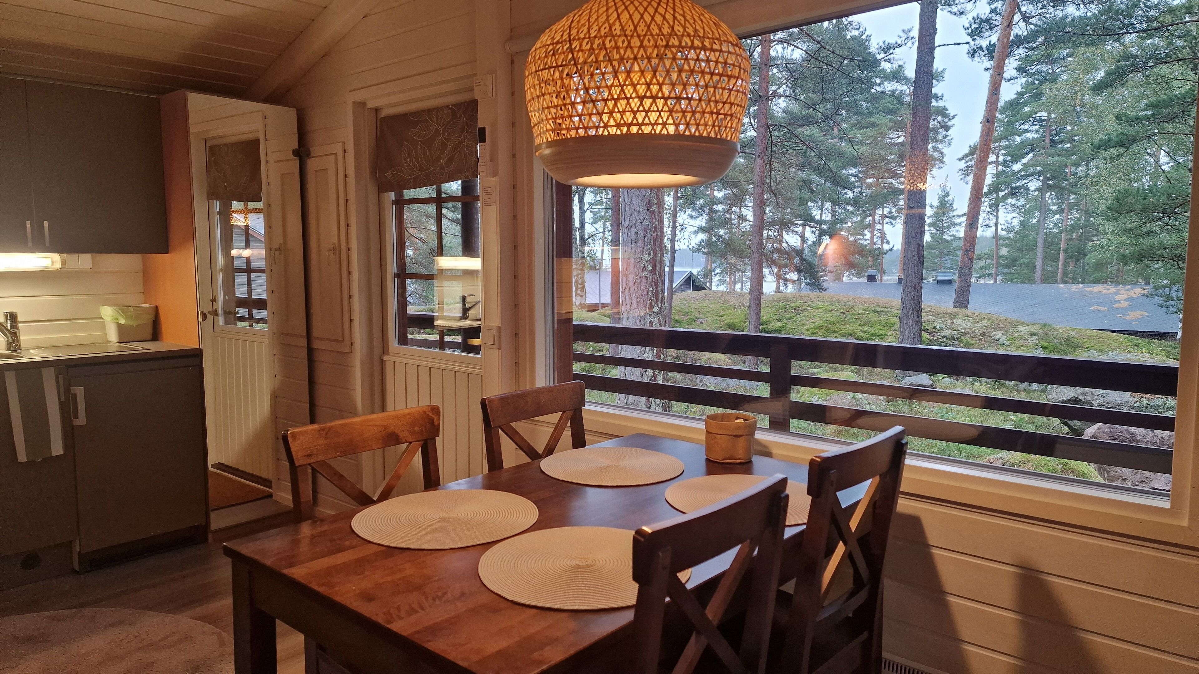 Santa Sauna Villa | Dining room